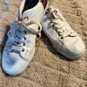 White Women's Sneakers